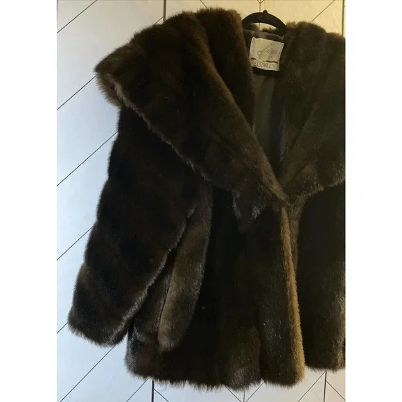 VNTG Suziklo RARE Made in Paris France Faux Fur Coat Chocolate Brown Size 1